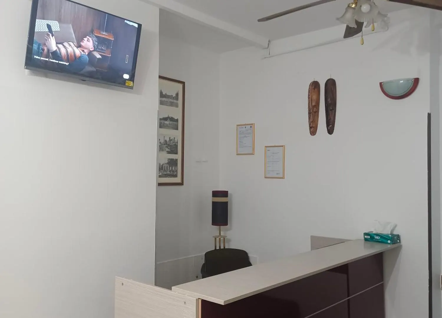 Two Ducks Hostel Rome Italy